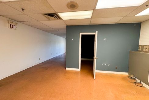 Dundas St. E. 1700, Unit 4 - 02a