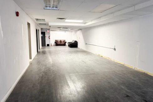 Richmond St. 748 - 06a
