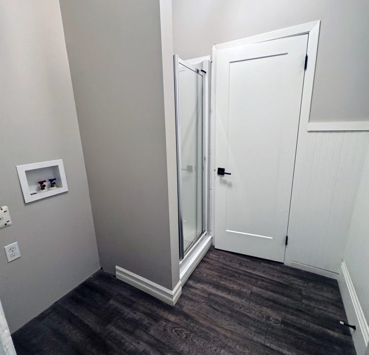 Albert St 181, Unit 200 - 09a