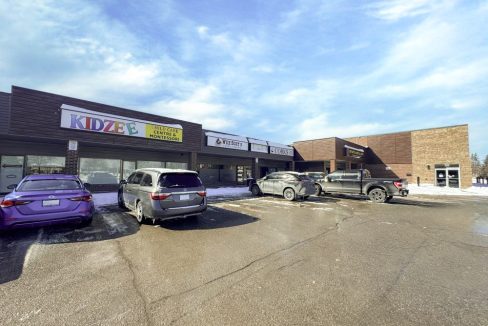 Notre Dame Dr. 725, Unit 4 - 02a
