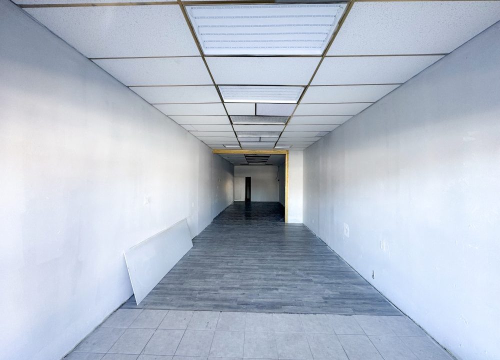 Notre Dame Dr. 725, Unit 4 - 05a