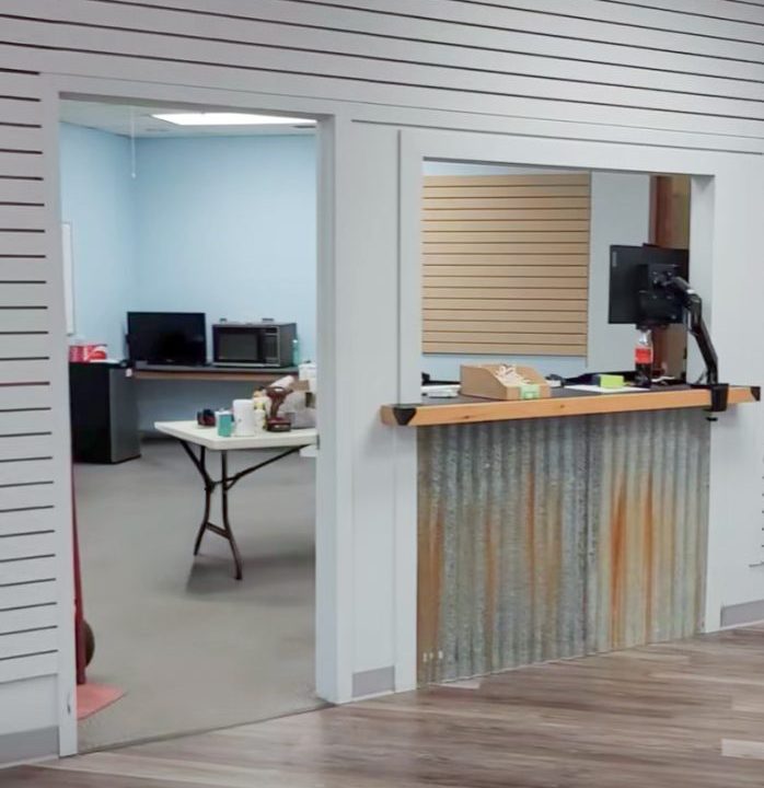 Grand River St. N. 300, Unit 12 - 02a