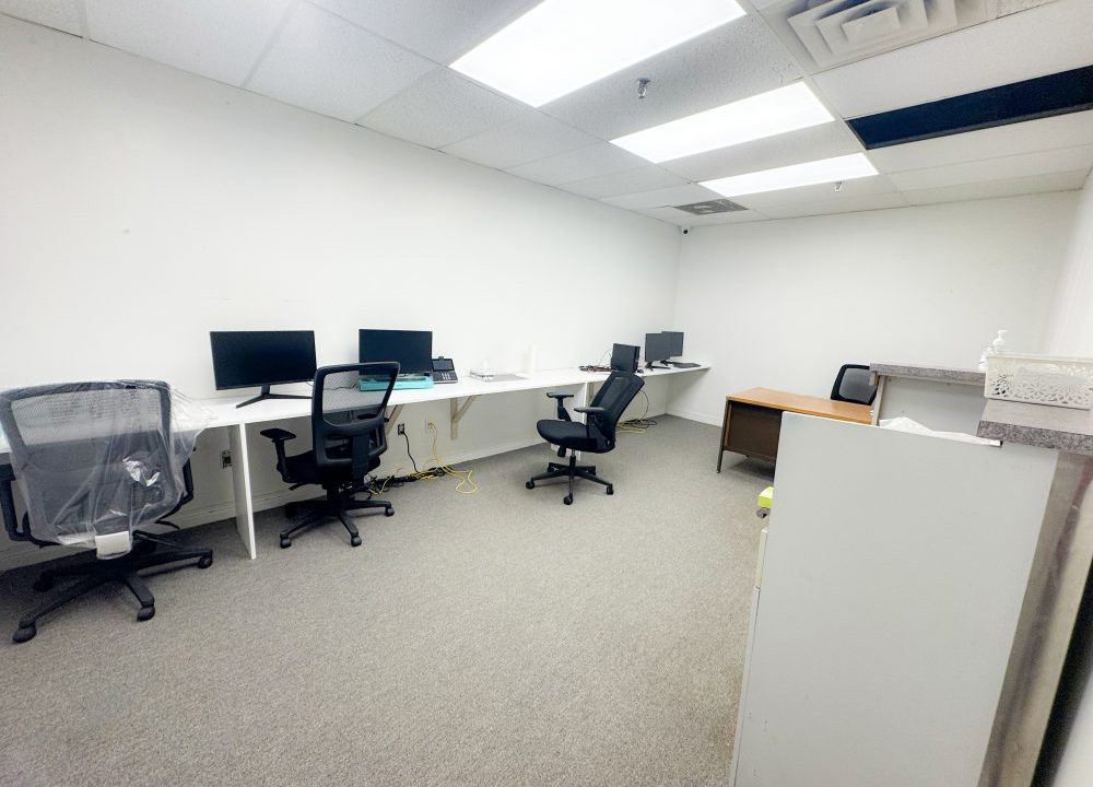Dundas St. E. 1700, Unit 5 - 08a