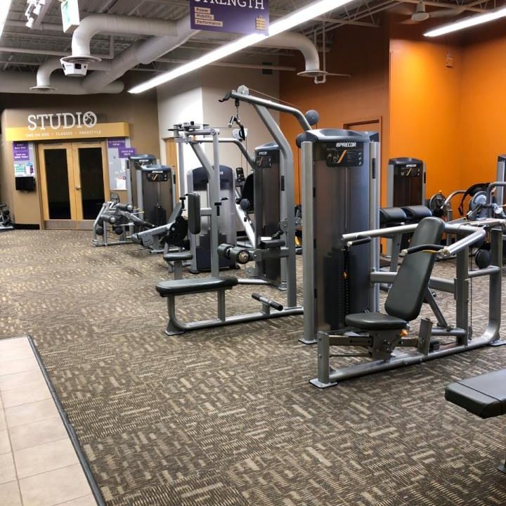 Adelaide St. S. 220 - 04