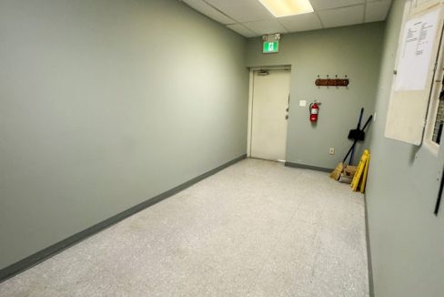 Commissioners Rd. E. 920, Unit 118 - 12a