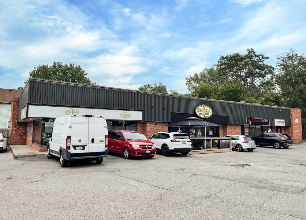 Egerton St. 460, Unit 3 - 04a