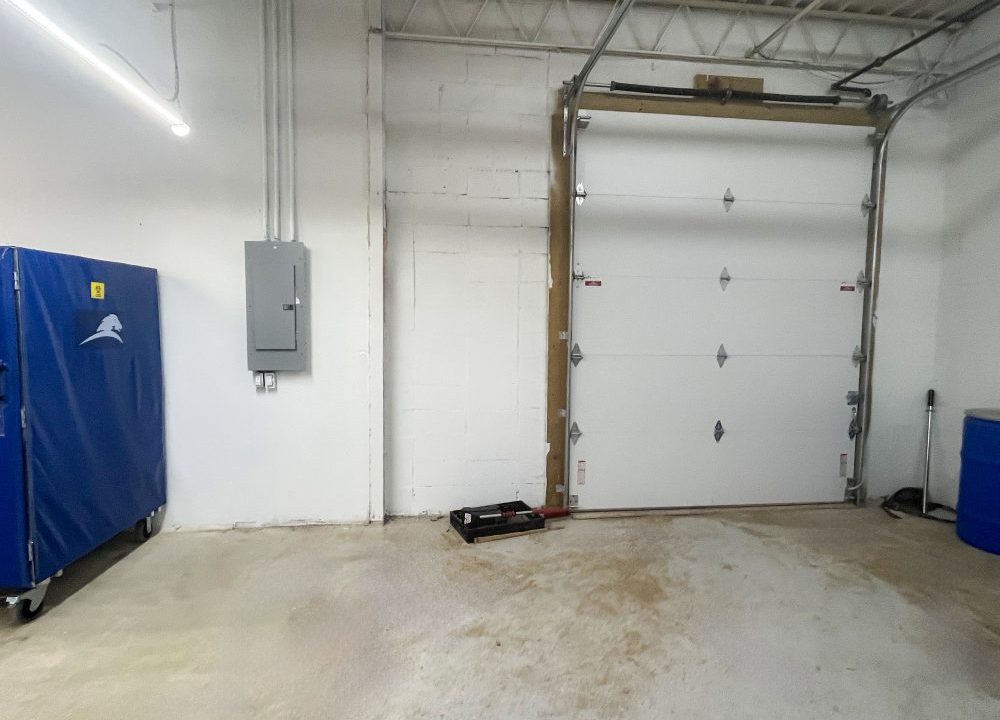 Adelaide St. S. 220 - 04a