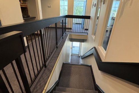 Adelaide St. S. 980, Unit 205 - 01