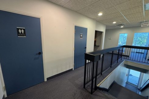Adelaide St. S. 980, Unit 205 - 06
