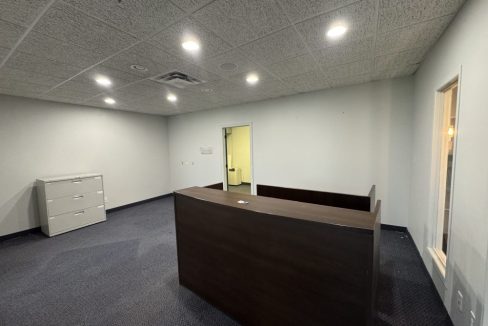 Adelaide St. S. 980, Unit 205 - 10