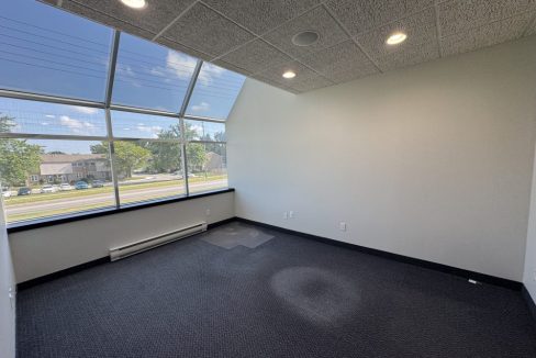 Adelaide St. S. 980, Unit 205 - 11