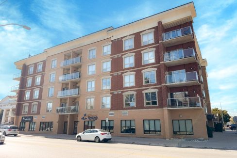 John St. S. 82 - 03a