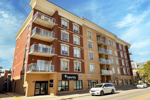 John St. S. 82 - 06a