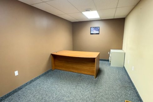 Clarke Rd. 609, Unit 10 - 07a