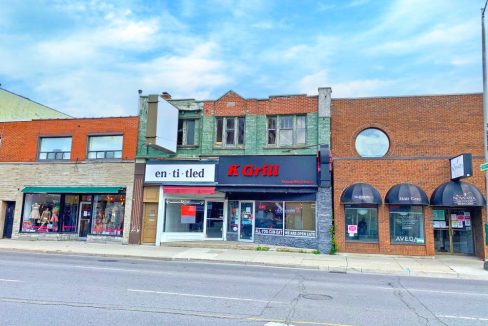 Richmond St. 742 - 03a