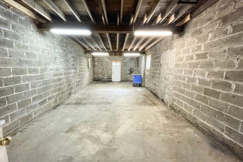 Front St. E. 24, Unit Main Floor - 34a