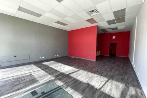 Queens Ave. 201 - 09a