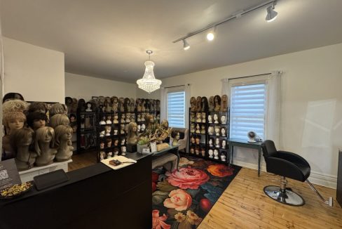 Central Ave. 204, 2nd Floor - 01