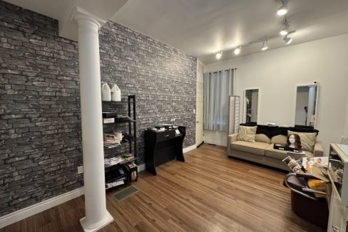 Central Ave. 204, Main Floor - 05