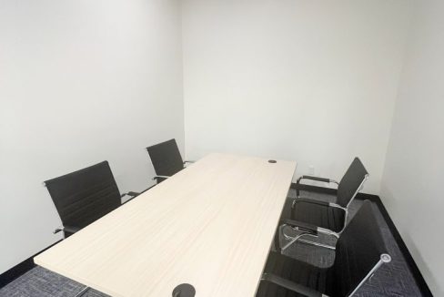 Medway Park Dr 850, Suite 102C - 06a