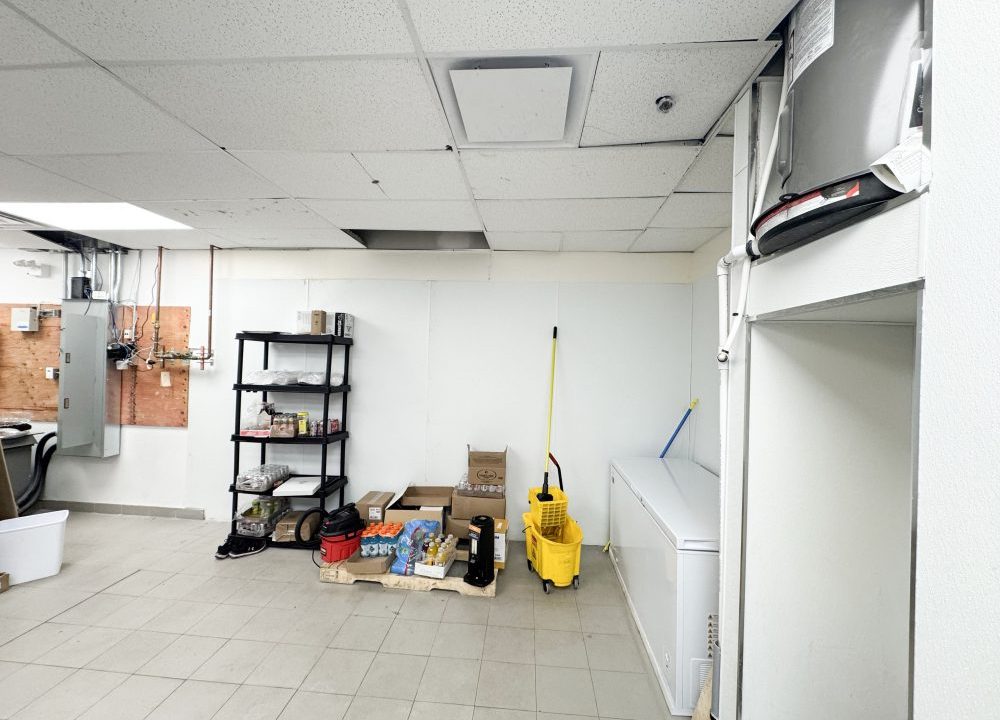 Fanshawe Park Rd. W. 655, Unit 2 - 01a