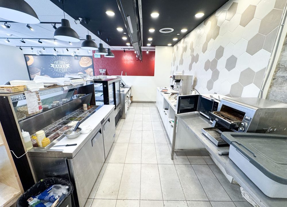 Fanshawe Park Rd. W. 655, Unit 2 - 06a