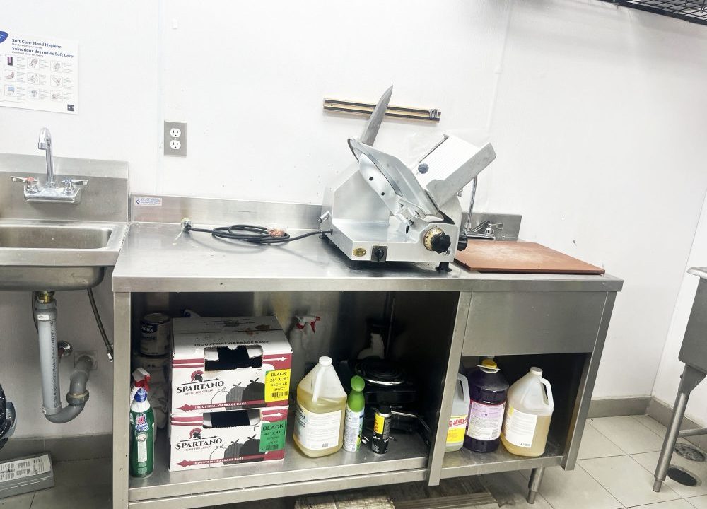 Fanshawe Park Rd. W. 655, Unit 2 - 17a