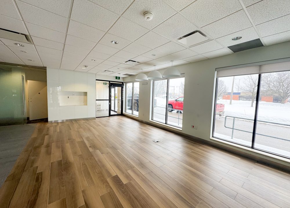 Ontario St. 988 - 05a