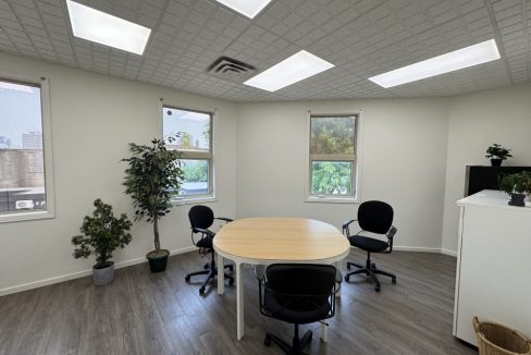 Simcoe St. 180 - Unit 202 -02