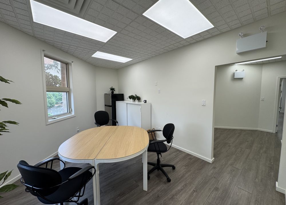 Simcoe St. 180 - Unit 202 -03