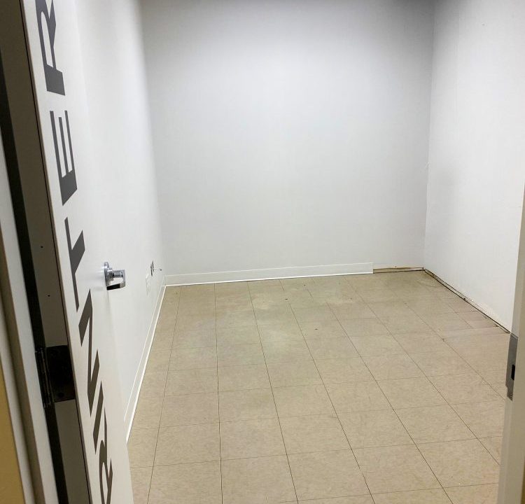 Blue Heron Dr. 1828, Unit 35 - 07a