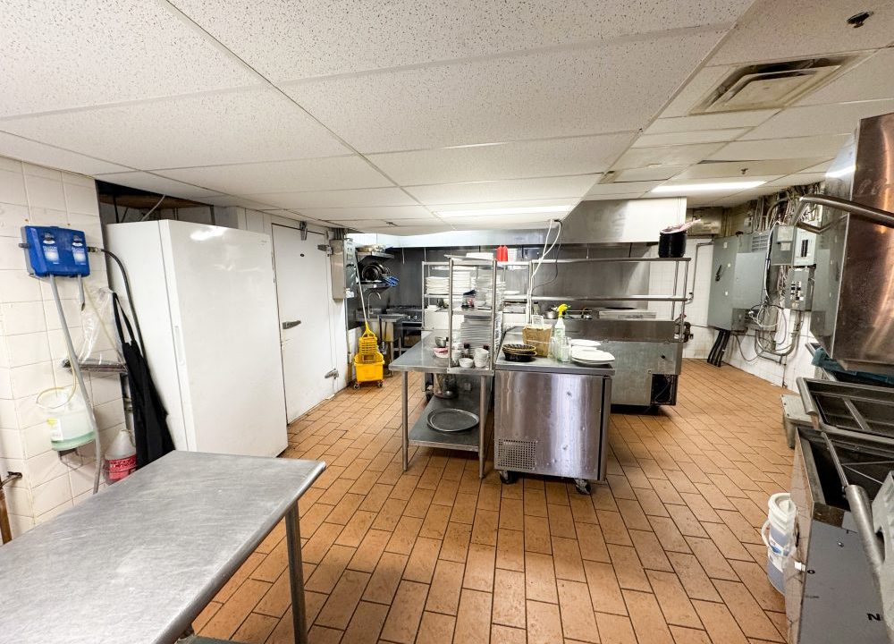 Richmond St. 620, Unit B-C - 15a