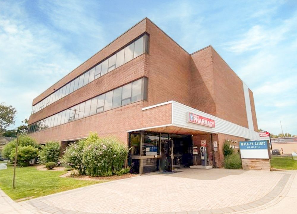 Wharncliffe Rd. N. 240 - 39a