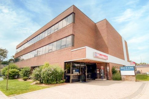 Wharncliffe Rd. N. 240 - 39a