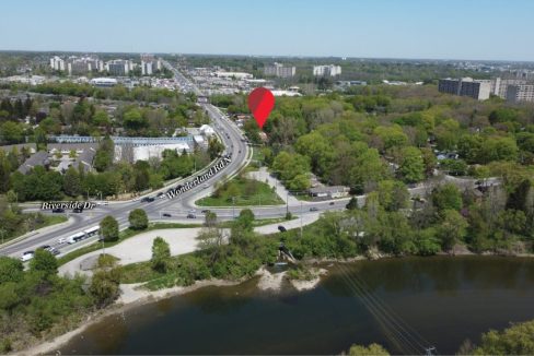 Wonderland Rd. N. 577 - 06a