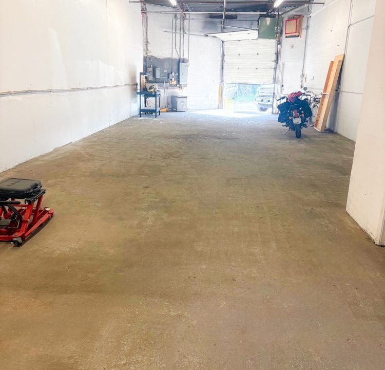 Exeter Rd. 300 - Unit 13 - 03a