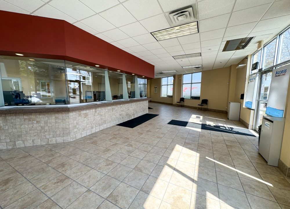 Huron Church Rd. 1375 - 01a