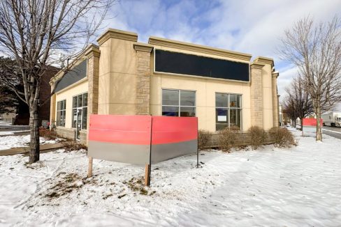 Huron Church Rd. 1375 - 15a