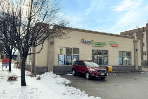 Huron Church Rd. 1375 - 23a