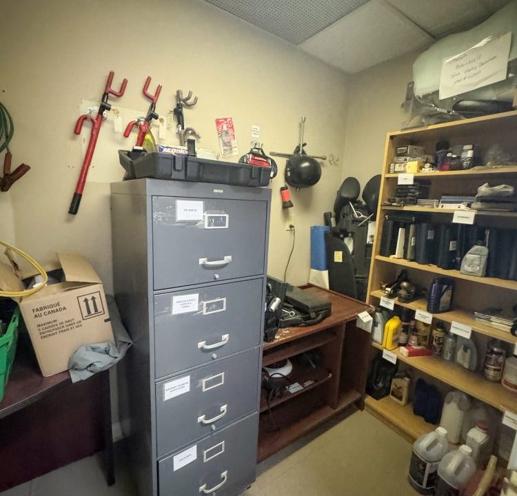 Hargrieve Rd. 1064, Unit D2 - 06a