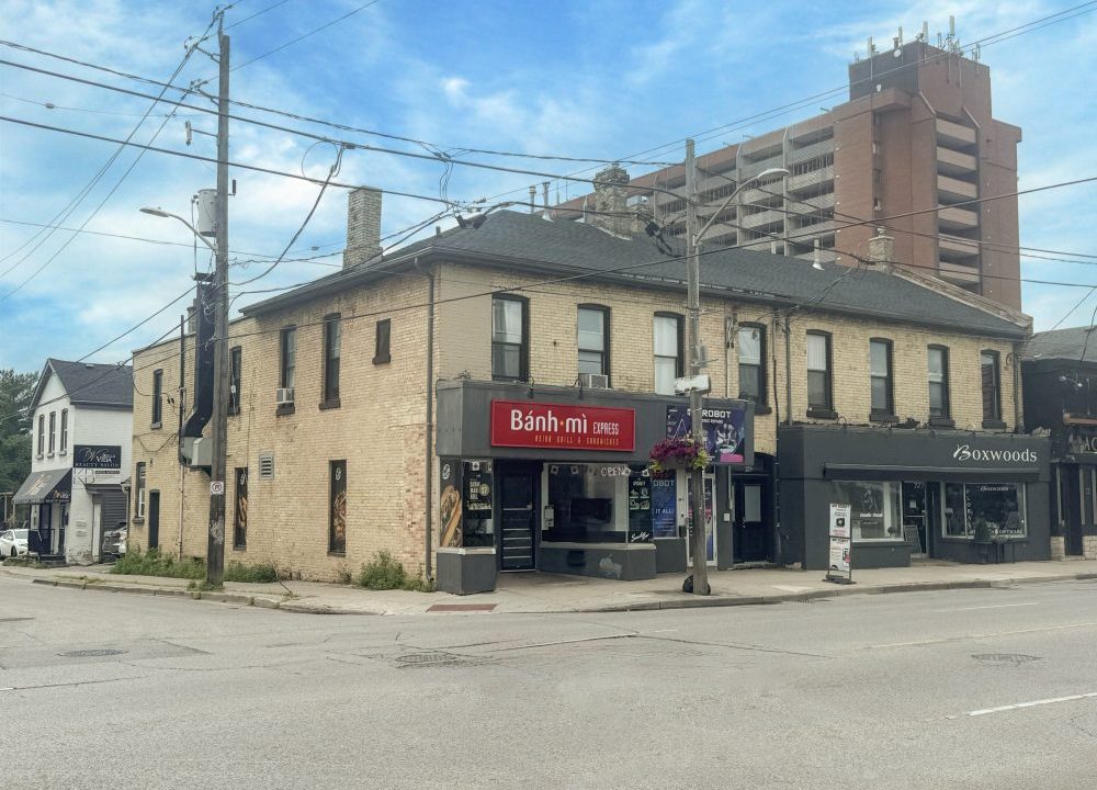 Richmond St. 723-727 - 03a