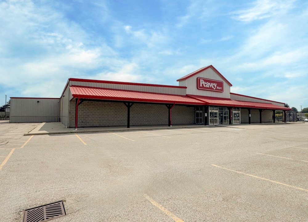 Dundas St. 2209 - 01a