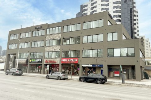 Richmond St. 685 - 04a