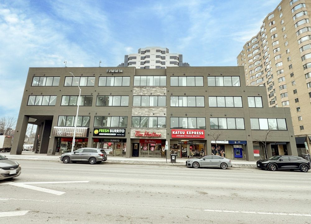 Richmond St. 685 - 07a