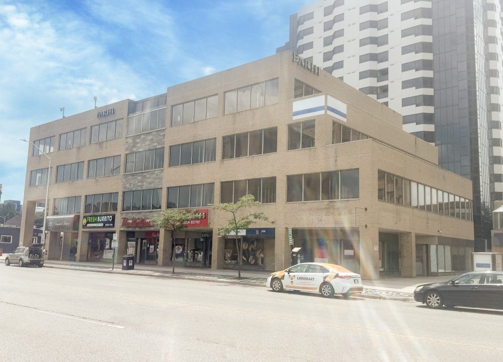 Richmond St. 685, Units 107-109 - 02a