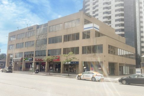 Richmond St. 685, Units 107-109 - 02a