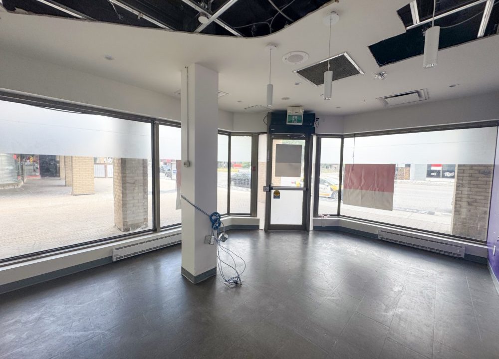 Richmond St. 685, Units 107-109 - 08a