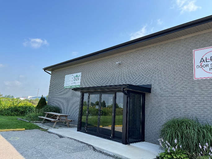 Crumlin Sideroad 1464 - 03