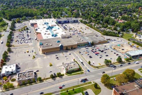 Wonderland Rd. S. 785 - 34a