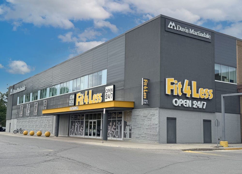 Wonderland Rd. S. 785 - 81a